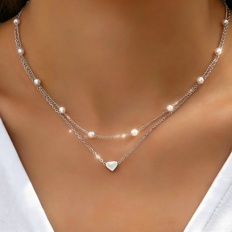 2pcs Heart-Shaped Layered Pendant Necklace Set for Women